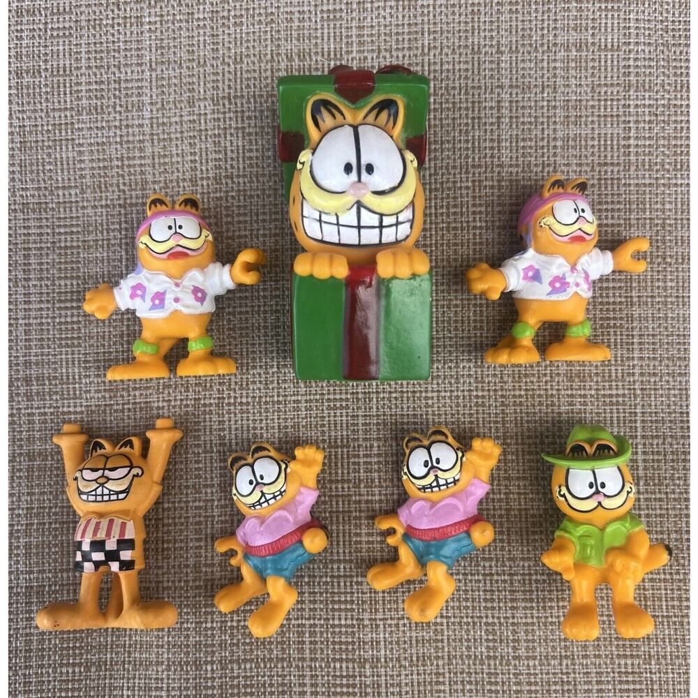Vintage GARFIELD 1978 1981 United Feature Syndicate PVC Figures Lot of 7
